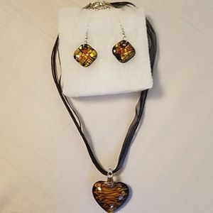 Earrings and necklace set